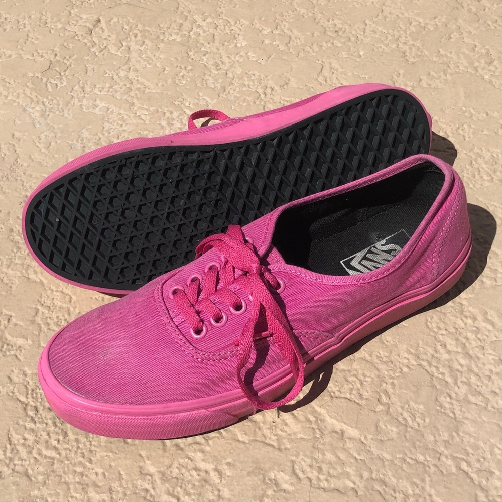 Vans Classic Pink Black M9